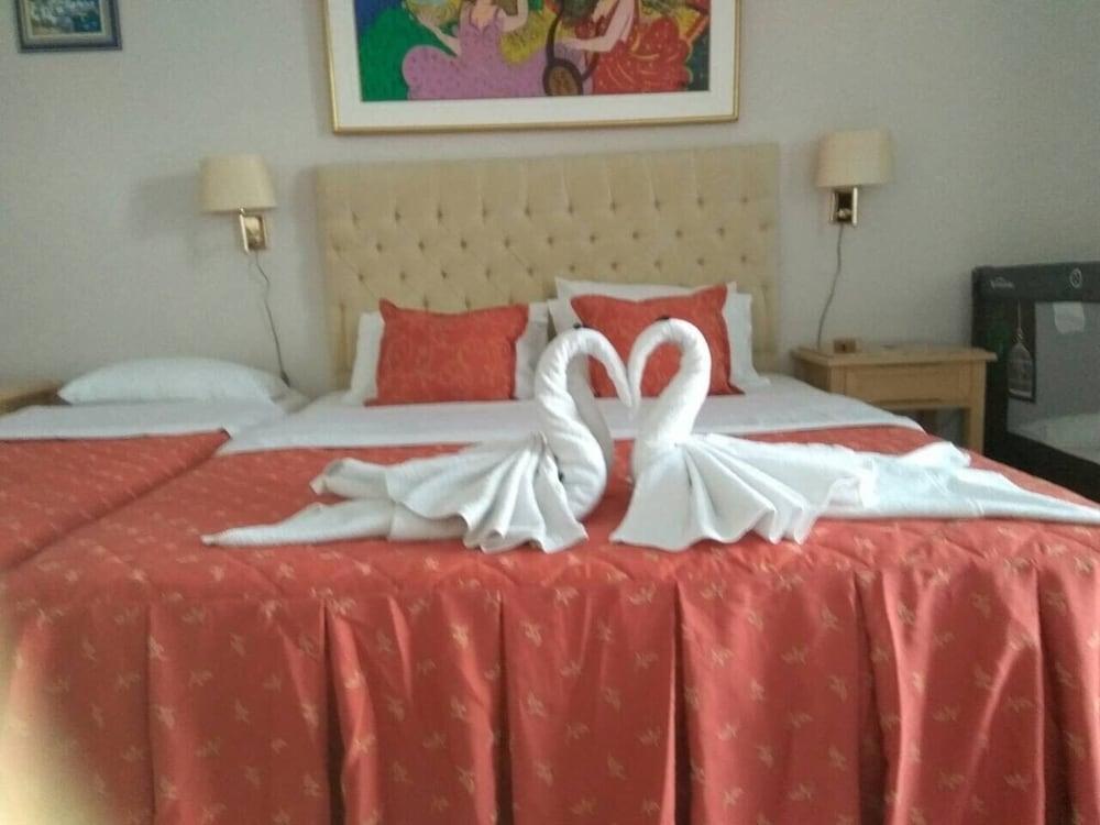 Costa Blu Ξενοδοχείο Μπενίτσες Εξωτερικό φωτογραφία